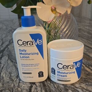 rave Skincare Moisturizer Set - Blue and White